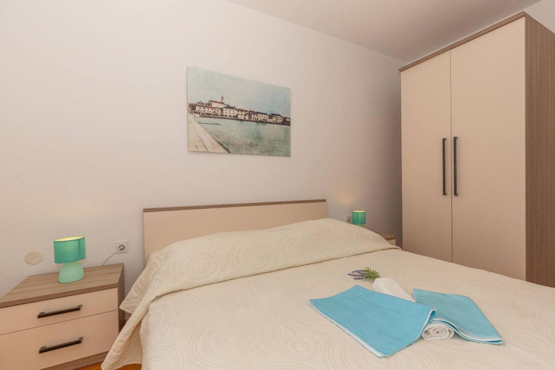 Three Bedroom Apartment In Biograd Biograd Na Moru Luaran gambar